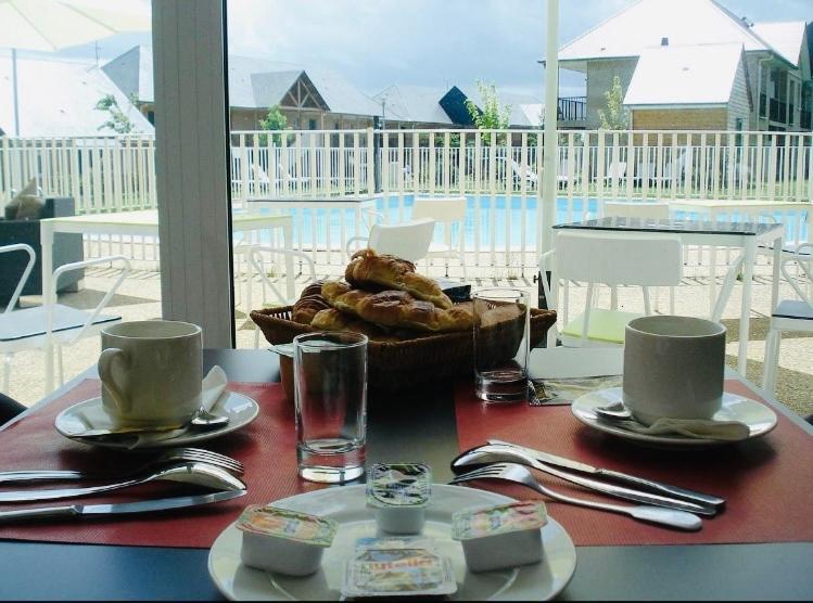 Studio Piscine Honfleur Deauville إكوموفيل المظهر الخارجي الصورة